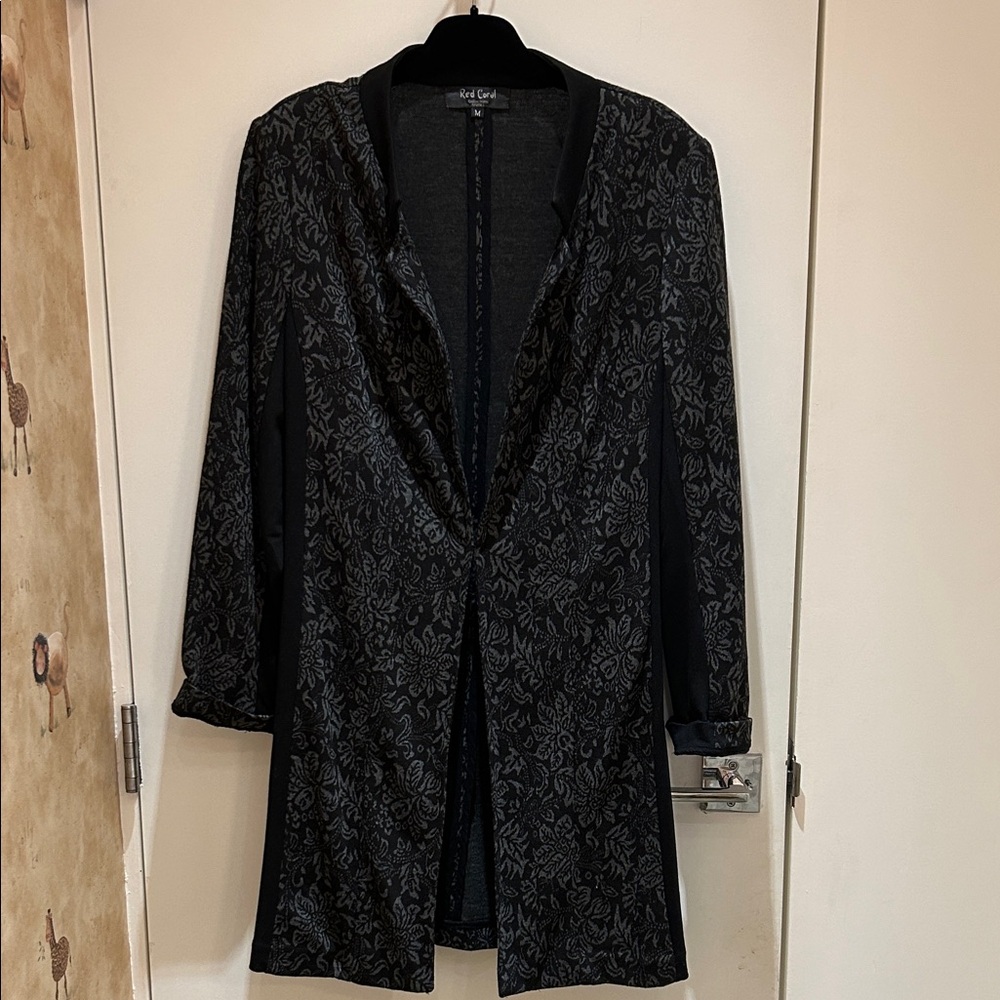Elegant Women's Floral Blazer in Black and Gray